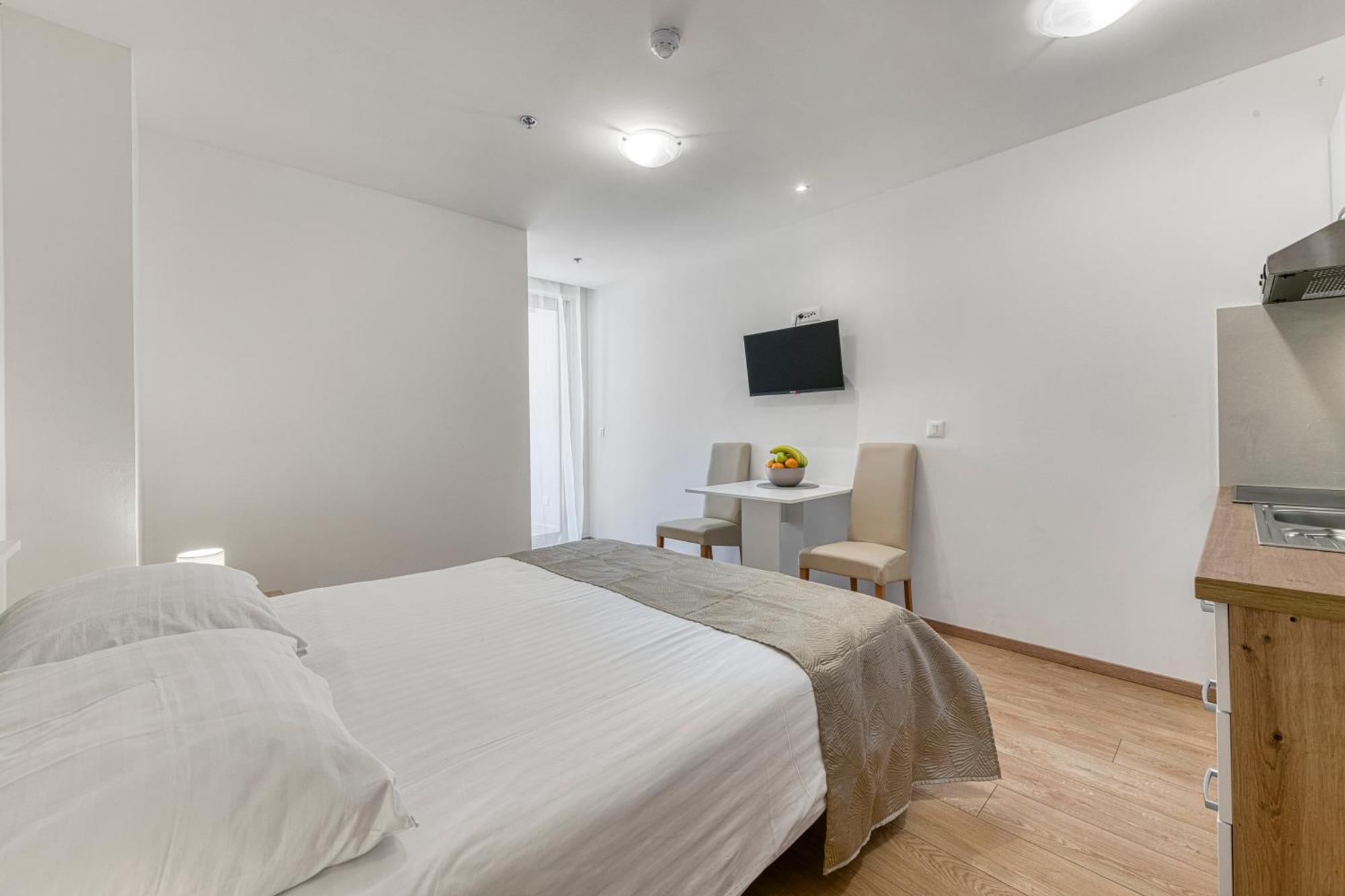 Skyline Apartma *